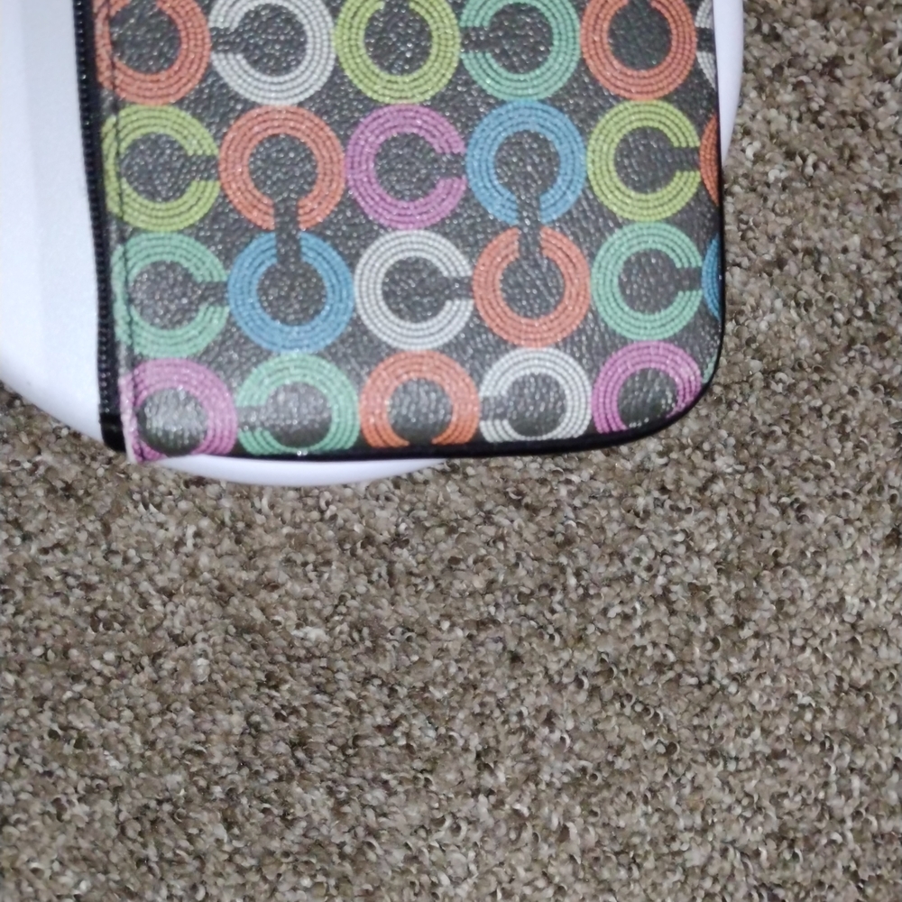 Coach DOTTED "C" Mulitcolor Wristlet NWOT - Picture 7 of 16